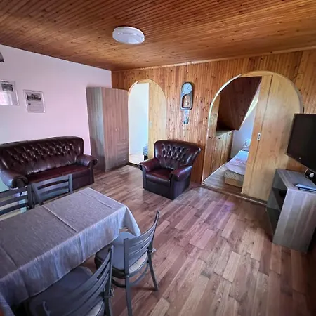 Marika Apartman